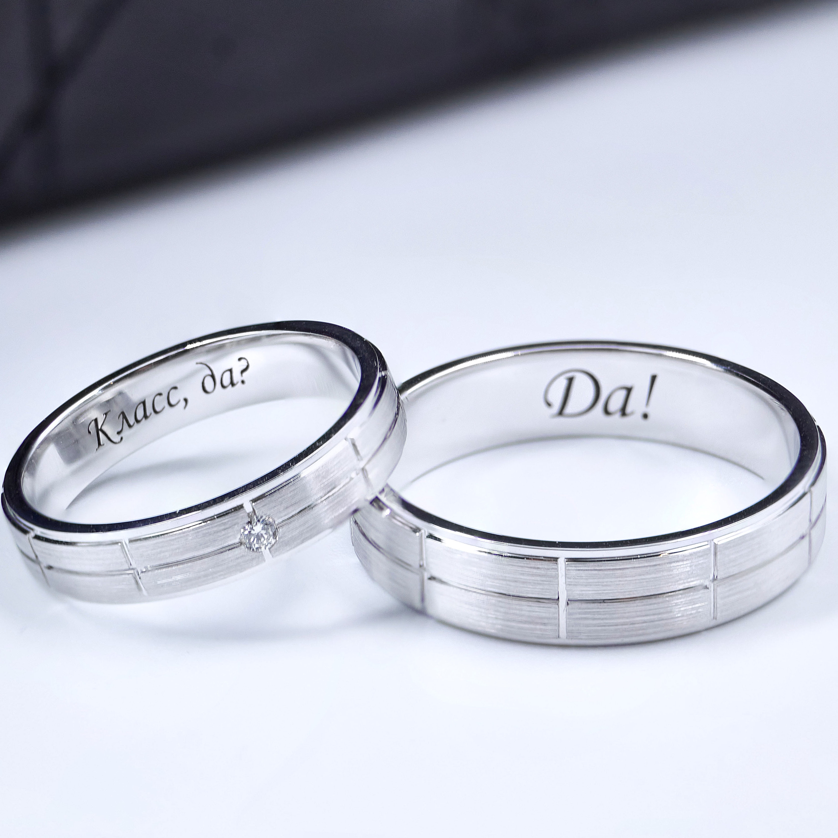 Обручальные кольца из платины Е-501-Pl купить по цене 99009 руб. в Москве