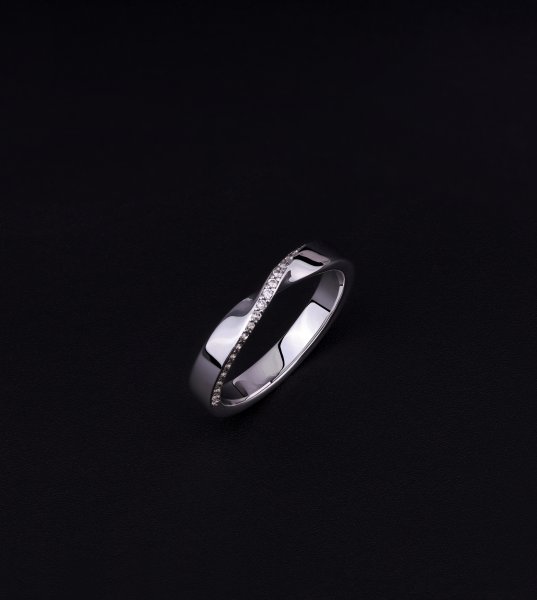 Серебряные кольца с бриллиантами B-104 - превью 1