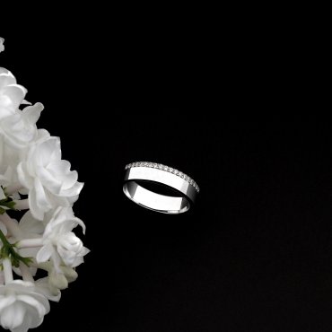 Кольцо с дорожкой бриллиантов  В-114 - фото